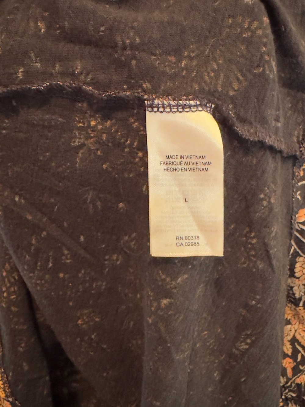 Lucky Brand Navy Floral V-Neck Button Accent Top - Picture 4 of 7
